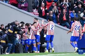 [欧冠]凯恩传射 拜仁2-0勒沃库森总分5-0进8强