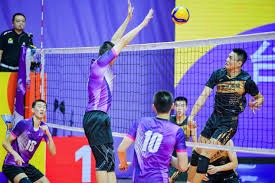 德甲：拜仁连扳三球 逆转斯图加特