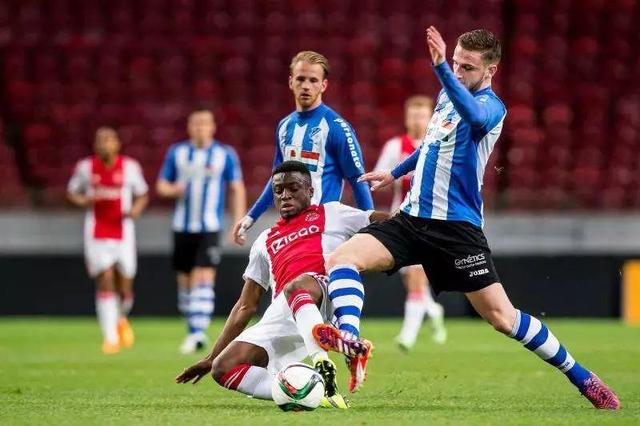 考虑到双方 考虑到双方