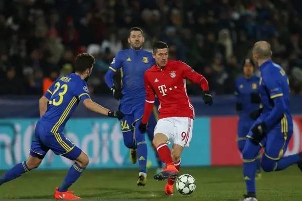 球员健康和 球员健康和