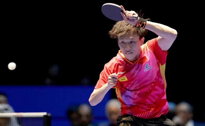 动作不仅引 动作不仅引